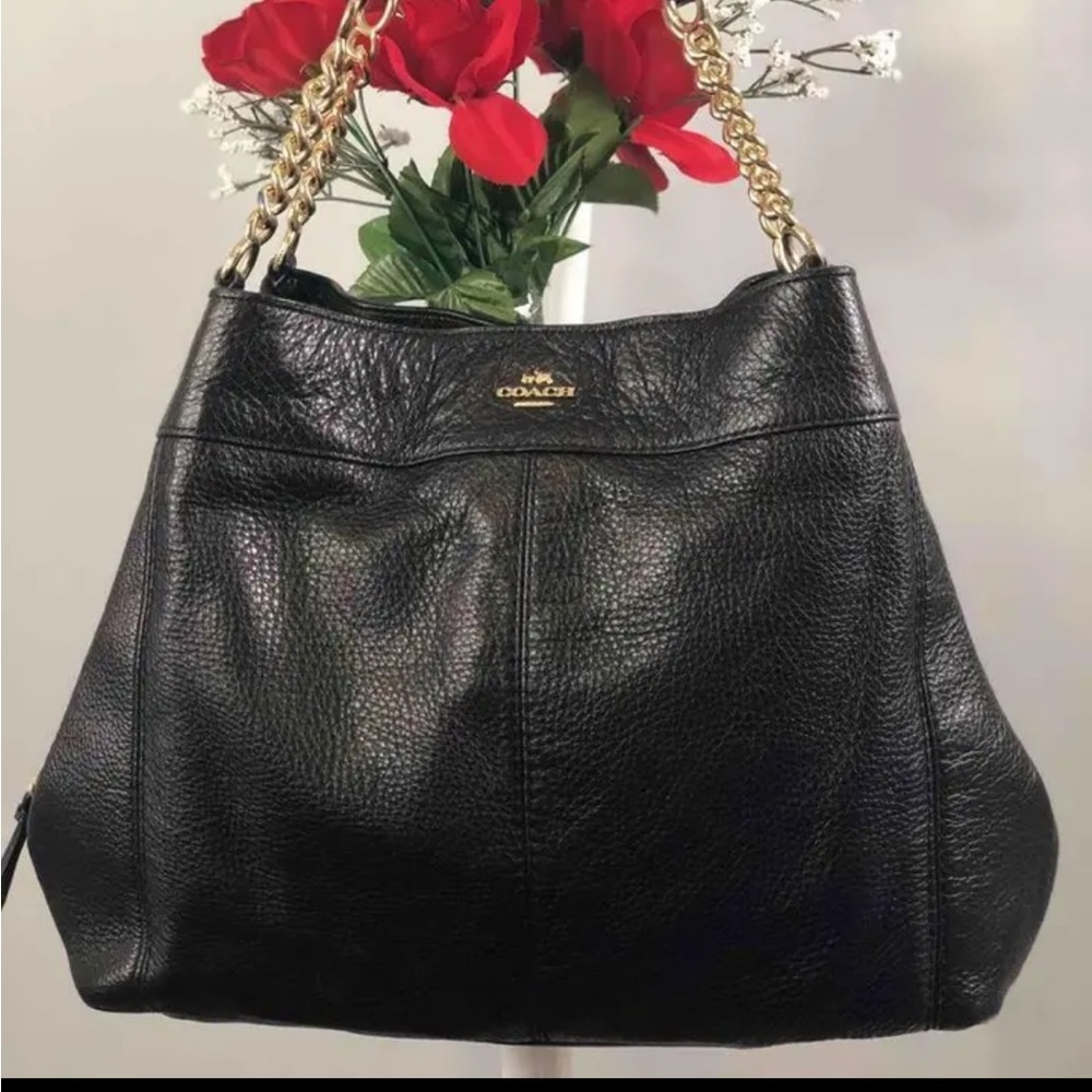 Lexy Chain shoulder bag (Coach F22210) Black/Gold -preowned